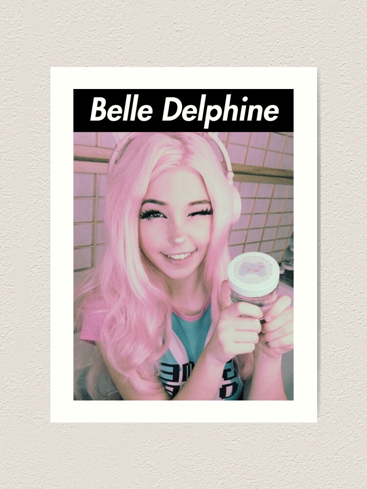 belle delphine model 2