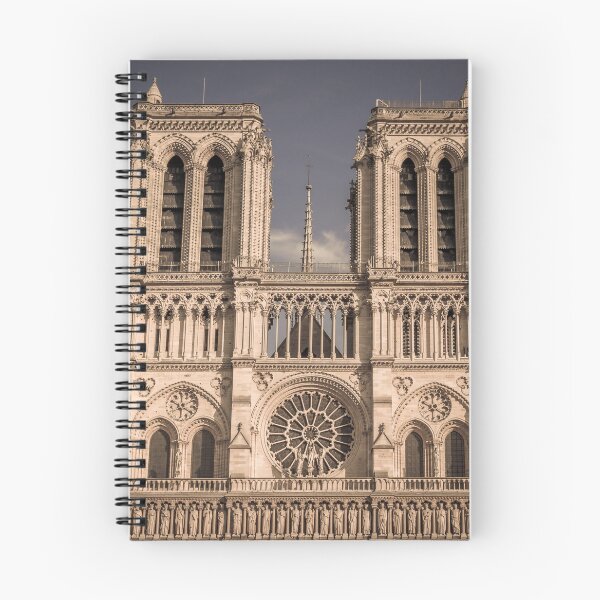 Artikelvorschau, Kathedrale Notre-Dame - Paris entworfen und verkauft von Retro Futurist.