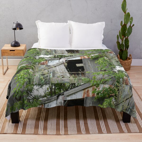 Item preview, Picture of a barn designed and sold by Keatos.