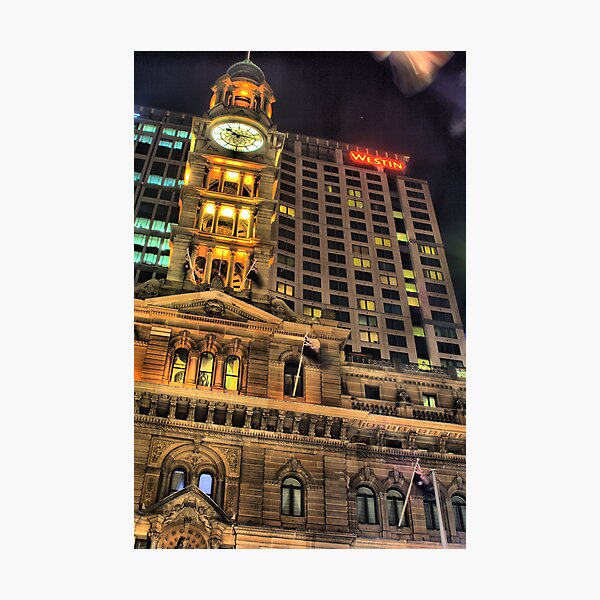 Item preview,  incluyendo el edificio de GPO que figura en la lista de Patrimonio.

El GPO figura en las siguientes 2 listas legales:
 
Plan ambiental local del ayuntamiento de Sydney
Registro Estatal de Patrimonio bajo la Ley de Patrimonio de 1977
 
También fig designed and sold by Lumière Unique |  Unique Light.
