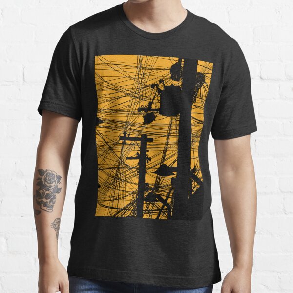 Urban Caos Essential T-Shirt