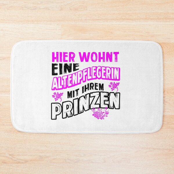 Artikelvorschau, Hier wohnt eine Altenpflegerin mit Ihrem Prinzen entworfen und verkauft von RPHDesigns.