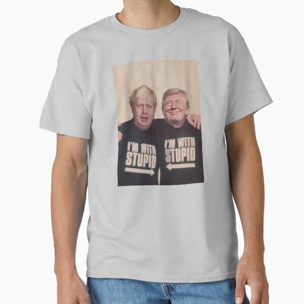 Vista previa del artículo con la obra «Trump y Boris Johnson - Estoy con el estúpido», diseñado y vendido por njmclean.