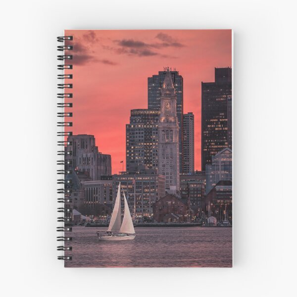 Artikelvorschau, Roter Sonnenuntergang am Hafen von Boston entworfen und verkauft von Under The Radar Van.