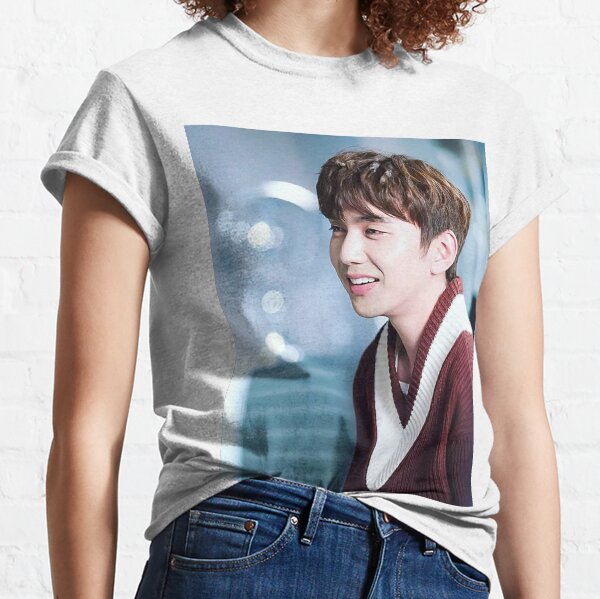 YOO SEUNG HO Classic T-Shirt