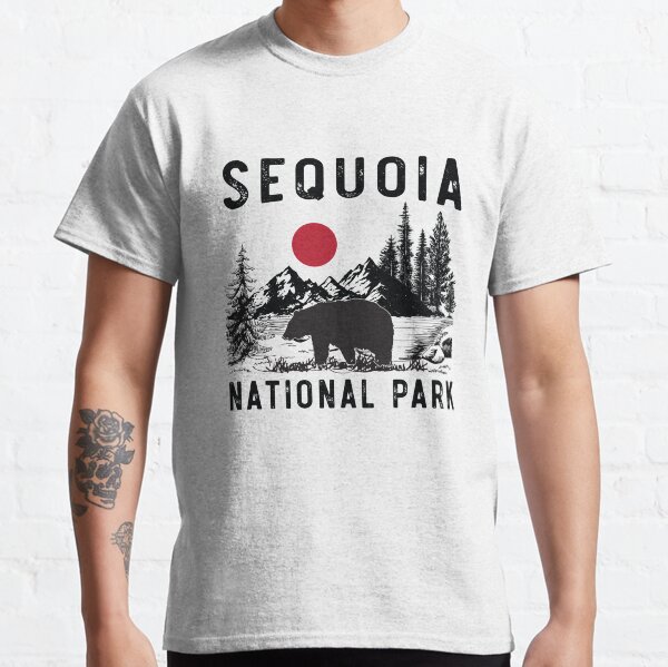 Vintage Sequoia National Park California Black Bear Souvenir Classic T-Shirt