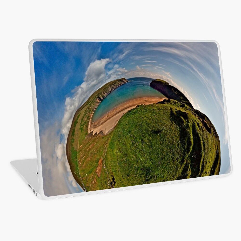 Silver Strand Beach, Malin Beg, South Donegal Laptop Skin