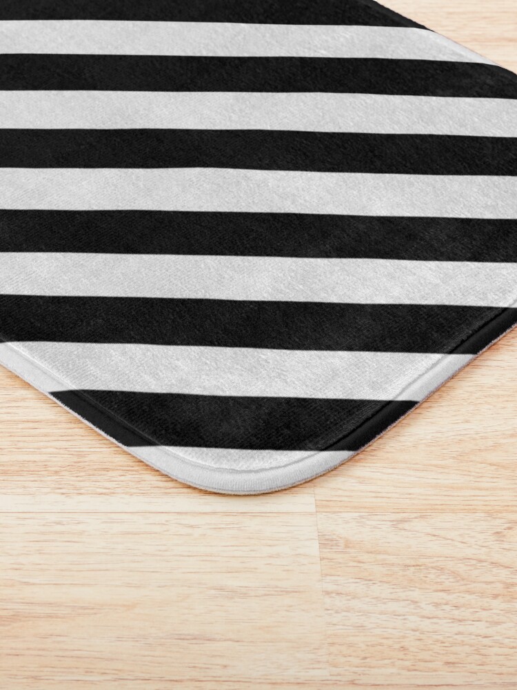 Disover Black and White Diagonal Stripe Duvet Cover Phone Case Bath Mat