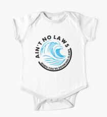 Ain't no laws Tshirt - White claw Unisex Tshirt - Ai't no laws when you're drinking claws Short Sleeve Baby One-Piece