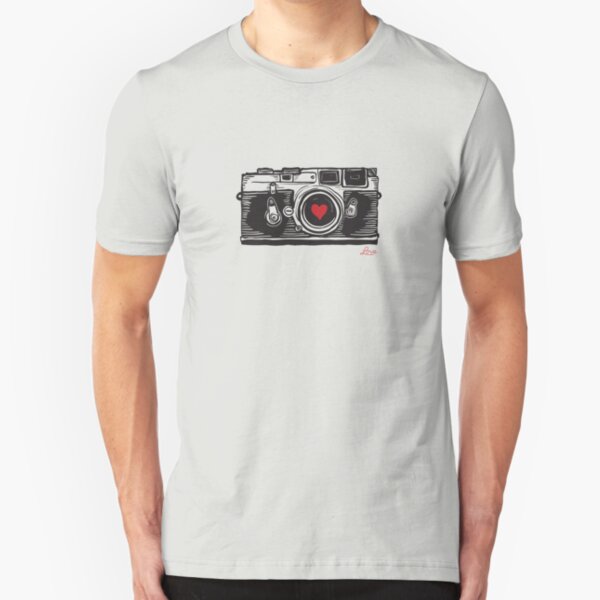 Hol dir dieses süße T-Shirt mit der legendären Leica M3! Slim Fit T-Shirt