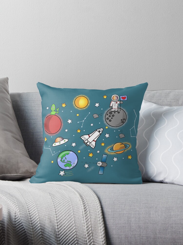 Aperçu 1 sur 4. Coussin avec l'œuvre Course spaciale créée et vendue par SCL18.