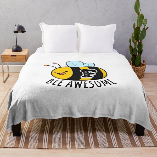 Artikelvorschau, Alphabet-Buchstabe F Bee Awesome entworfen und verkauft von kidsmonogram.