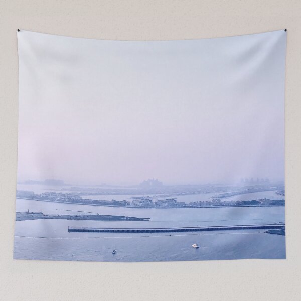 Item preview, Atlantis The Palm y Arabian Golf - Dubai - Emiratos Árabes Unidos designed and sold by Yannik Hay.