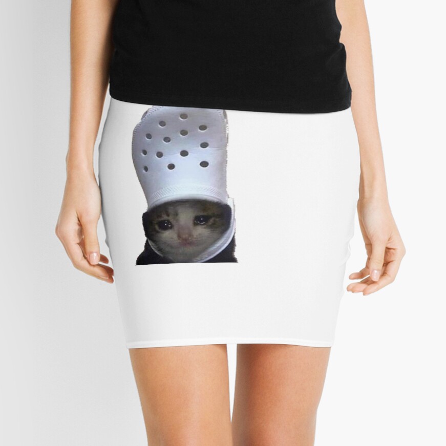 cat crocs