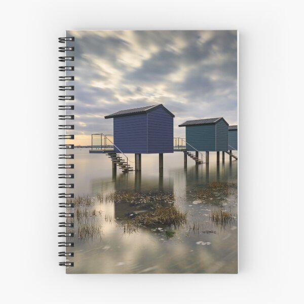 Aperçu de l'œuvre Marée haute à Osea Beach Huts créée et vendue par bitm2007.