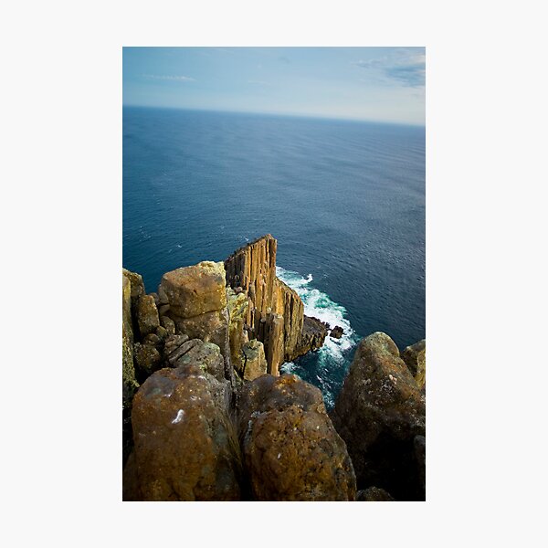 Aperçu de l'œuvre Offshore winds at cape Raoul créée et vendue par andychiz.