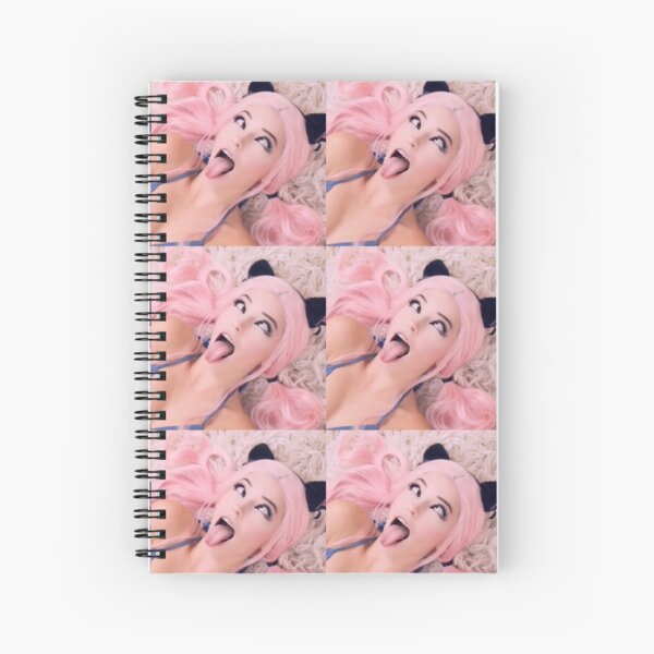 La cara famosa de Belle Delphine Cuaderno de espiral