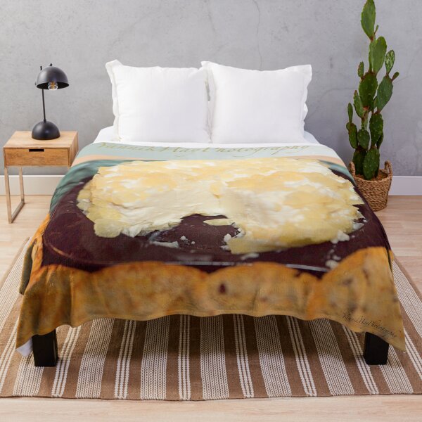 Aperçu de l'œuvre Brie et Ananas créée et vendue par Yannik Hay.
