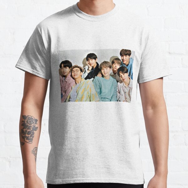 T-shirt BTS Desenho OT7