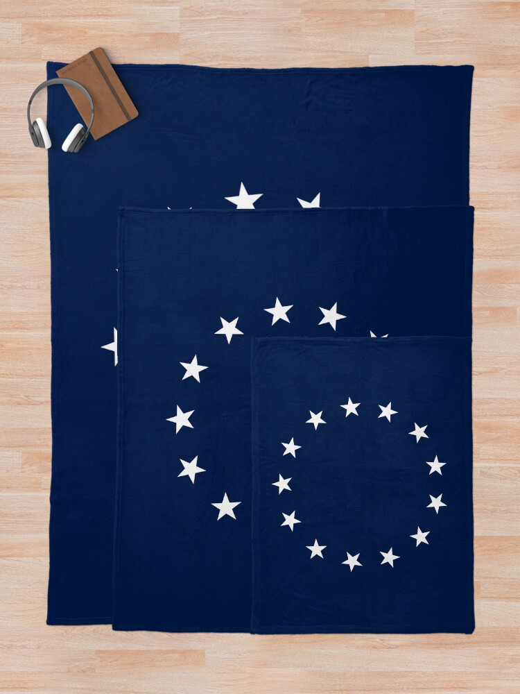 Alternate view of 13 Stars Patriotic Circle Throw Blanket