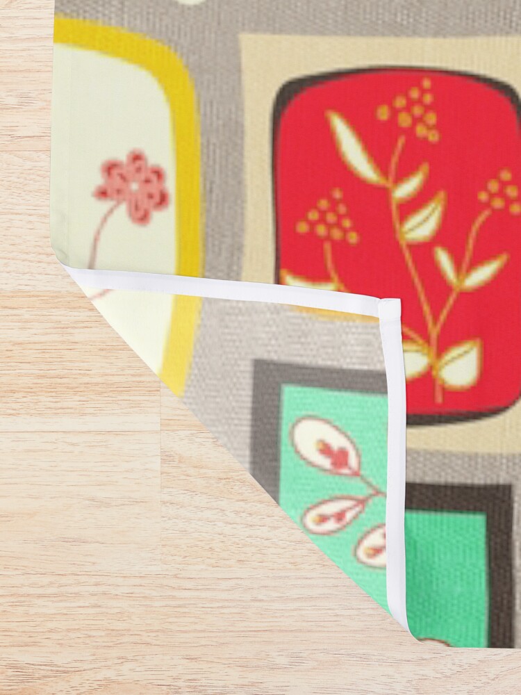 Alternate view of Fabulous Framed 50s Floral Shower Curtain