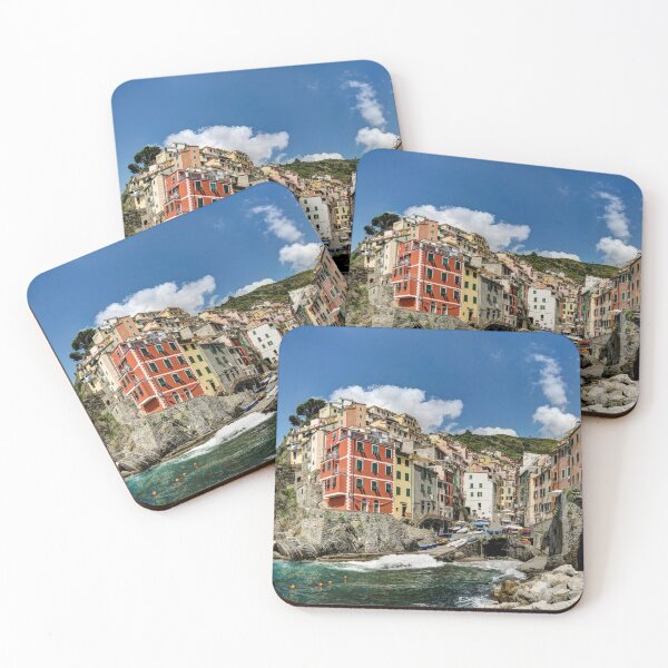 Aperçu de l'œuvre Riomaggiore Cinque Terre plus proche créée et vendue par Weston Westmoreland.