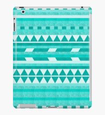 Mint Aztec iPad-Hülle & Klebefolie