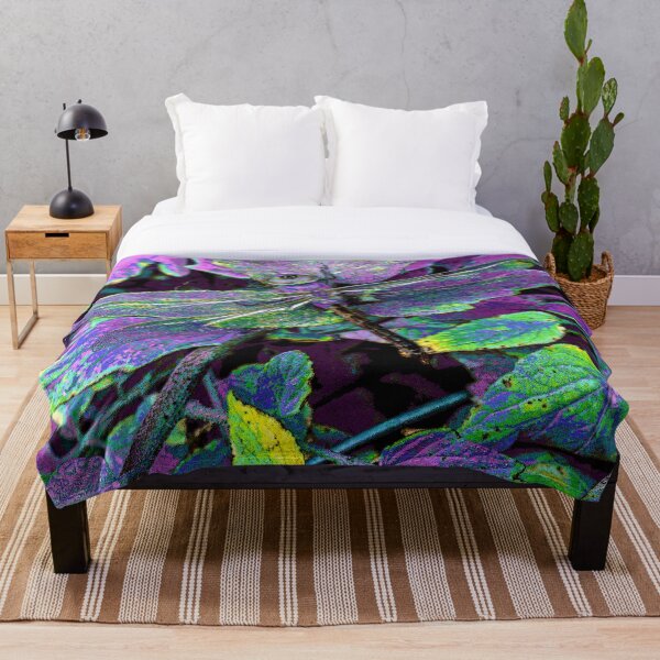 Artikelvorschau, Transluscent Dragon Fly-Purple entworfen und verkauft von William E Lopez.