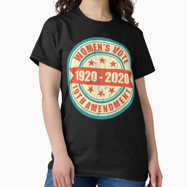 Vista previa del artículo con la obra «Centenario del derecho de voto de las mujeres sufragistas», diseñado y vendido por pounddesigns.