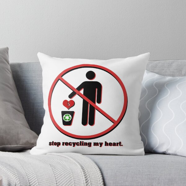 Aperçu de l'œuvre stop recycling my heart. créée et vendue par morigirl.