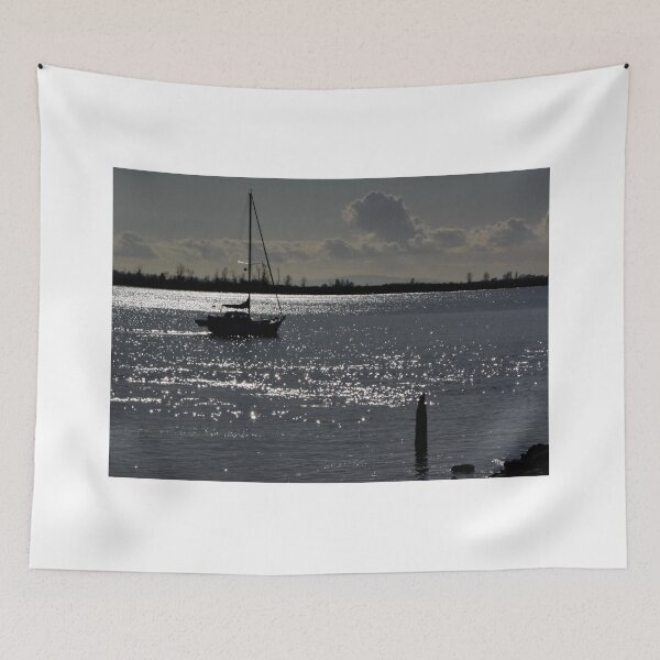 Artikelvorschau, Sailboat Silhouette entworfen und verkauft von AnnDixon.