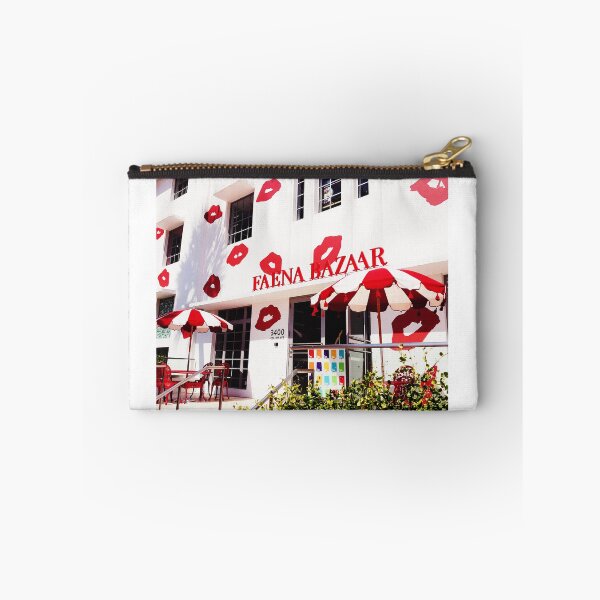 Aperçu de l'œuvre Faena Bazaar Miami FL créée et vendue par Leesa Gavin.