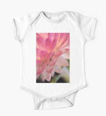 Straw Flower Macro One Piece - Short Sleeve