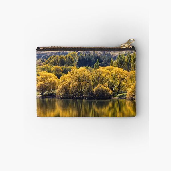 Artikelvorschau, Lake Hayes Reflexionen entworfen und verkauft von Charles Kosina.