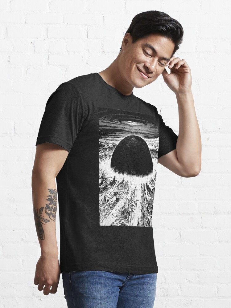 Alternate view of Akira cyberpunk city explosion Essential T-Shirt