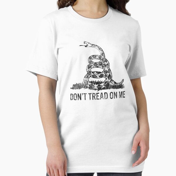 'DON'T TREAD ON ME' vintage distressed Essential T-Shirt