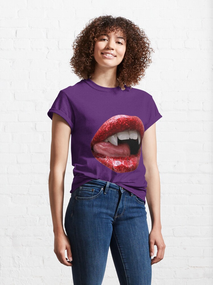 Vista alternativa de Camiseta clásica Boca de mujer vampiro