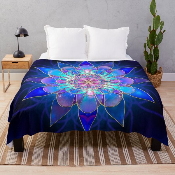 Artikelvorschau, Blauer Blumen-Mandala-Fractal entworfen und verkauft von MurphyMorganGifts.