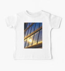 Bethlehem, PA: Streetlamp Reflection Baby Tee