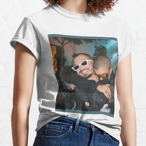 J Balvin avec Bad Bunny T-shirt classique
