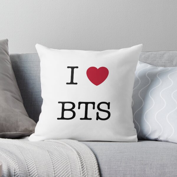 https://ih1.redbubble.net/image.884252718.9808/throwpillow,small,600x-bg,f8f8f8-c,0,120,600,600.jpg