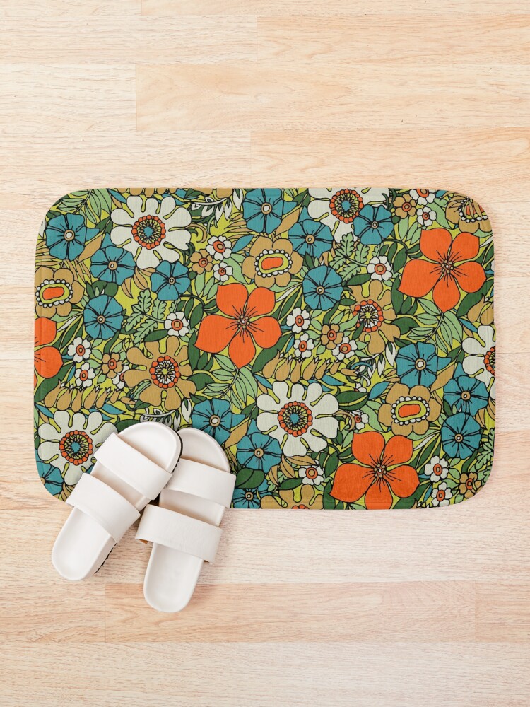 Alternate view of 70s Plate Bath Mat