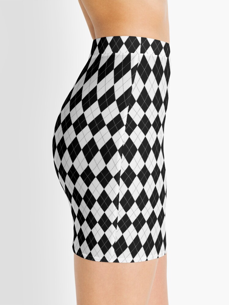 Black and white outlet argyle skirt