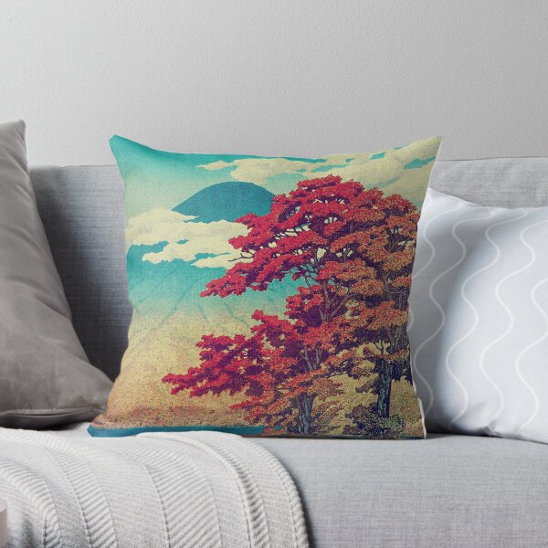 The New Year in Hisseii Throw Pillow