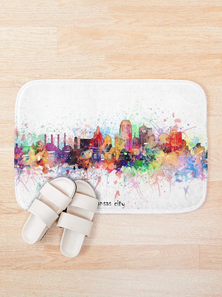 Alternate view of kansas city skyline Bath Mat