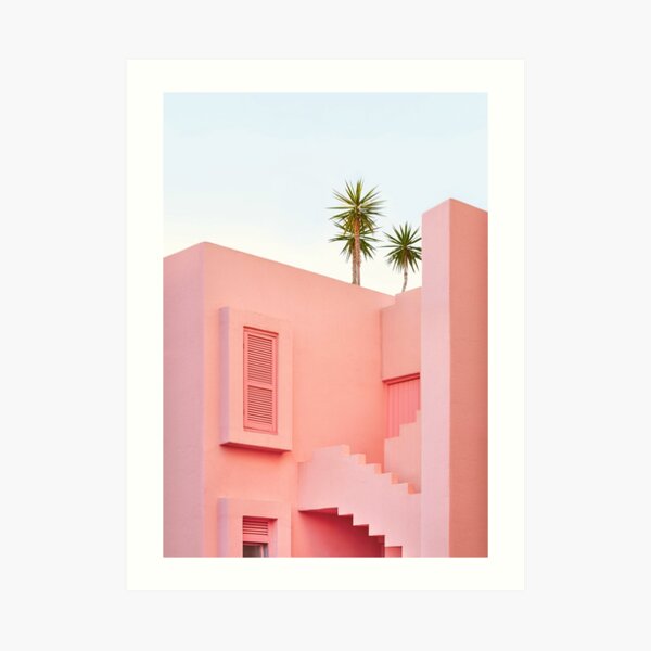 Muralla Roja Art Print