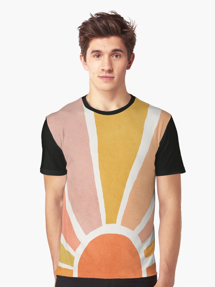 Aperçu 1 sur 5. T-shirt graphique avec l'œuvre Soleil, Abstrait, Décorations murales d'enfants modernes du milieu du siècle, Chambre d'enfant créée et vendue par juliaemelian.