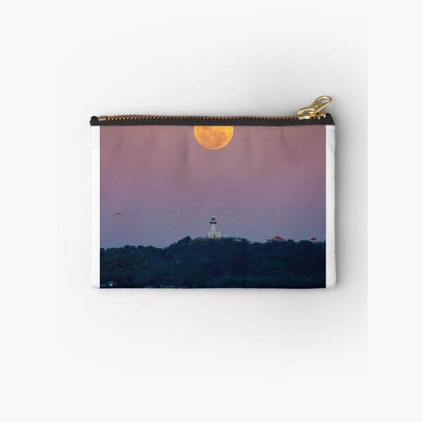 Artikelvorschau, Vollmond steigt in Byron Bay entworfen und verkauft von Rod Evans.