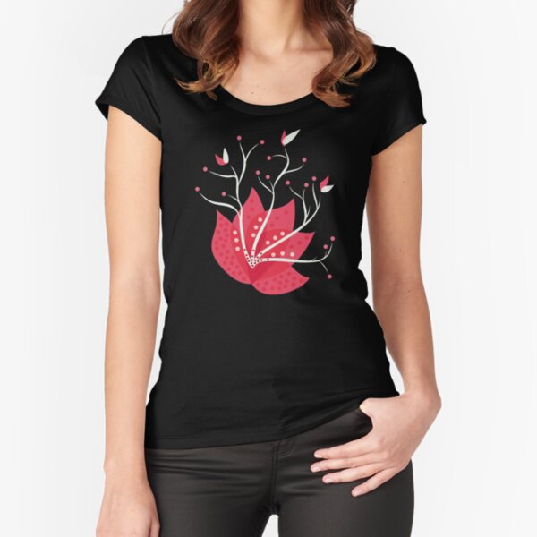 Fitted Scoop T-Shirt