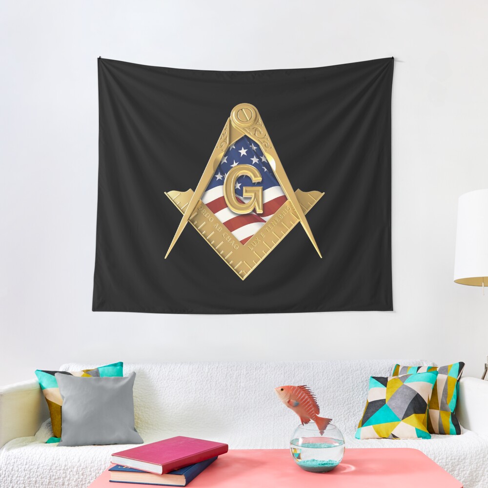 "Freemason Square & Compass USA American Flag Gold Masonic" Tapestry